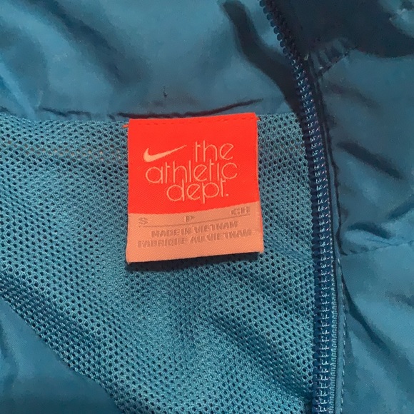 Nike Women’s Blue Track Jacket - Picture 3 of 3